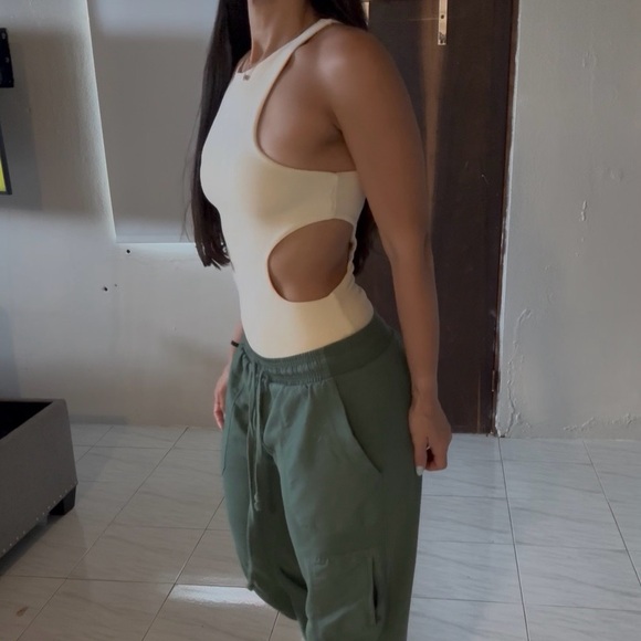 Zara Cream Cutout One-Piece Bodysuit - Picture 9 of 9